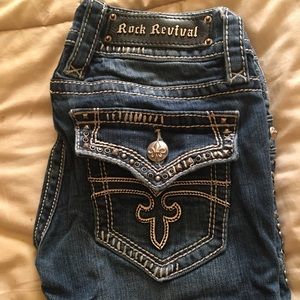 Rock revival capris